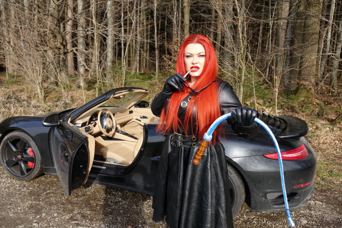Designer-Ledermantel-Absolutes Unikat von Mistress Nora Marinelli