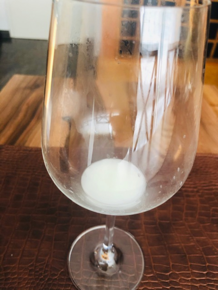 Muttermilch meiner jungen Sub Lisa