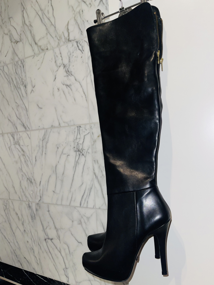 Wunderschöne Echtlederstiefeln, getragen