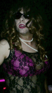 Pam muss Schwänze lutschen und Ihre Arschfotze hinhalten - 5. Teil